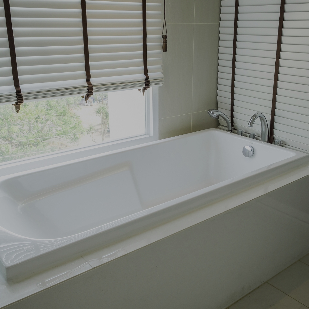 The Best Blinds for Bathrooms (1)